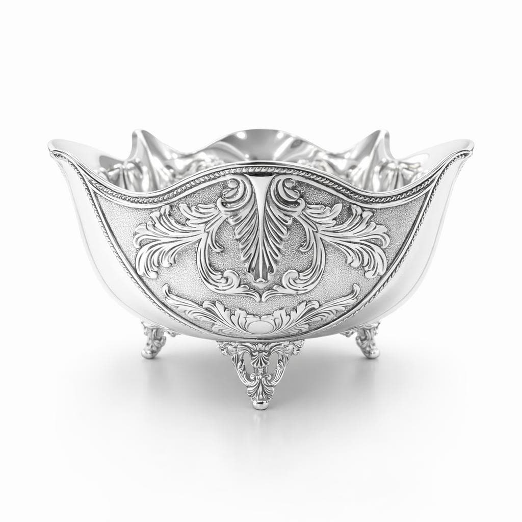 COS – ciorcănită decorativă din metal argintiu cu detalii ornamentale