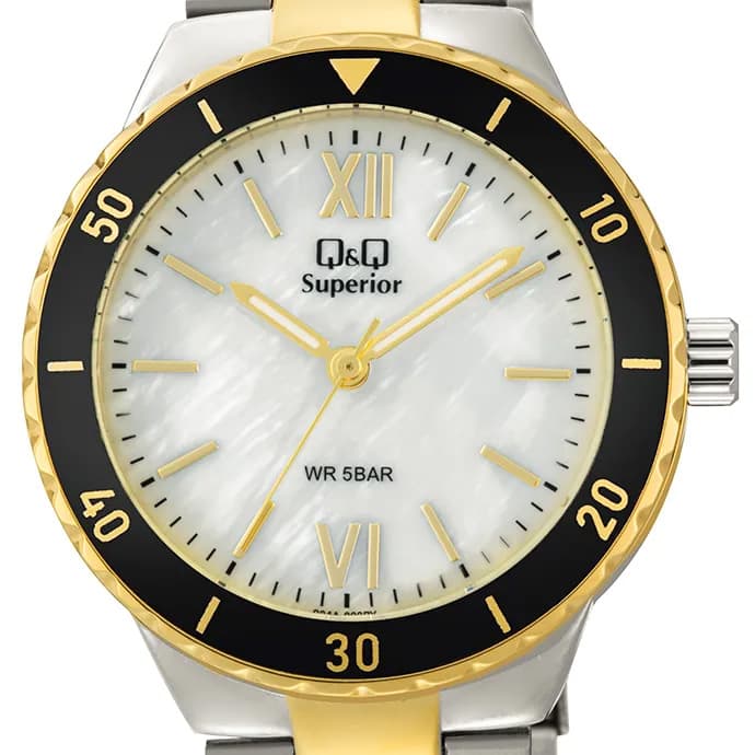 Дамски аналогов часовник Q&Q Superior - S24A-002VY