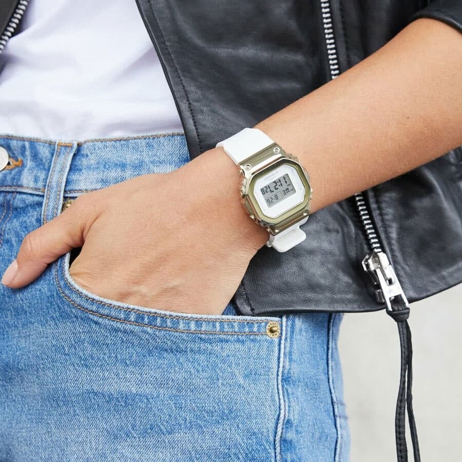 Дамски часовник Casio G-Shock - GM-S5600G-7ER