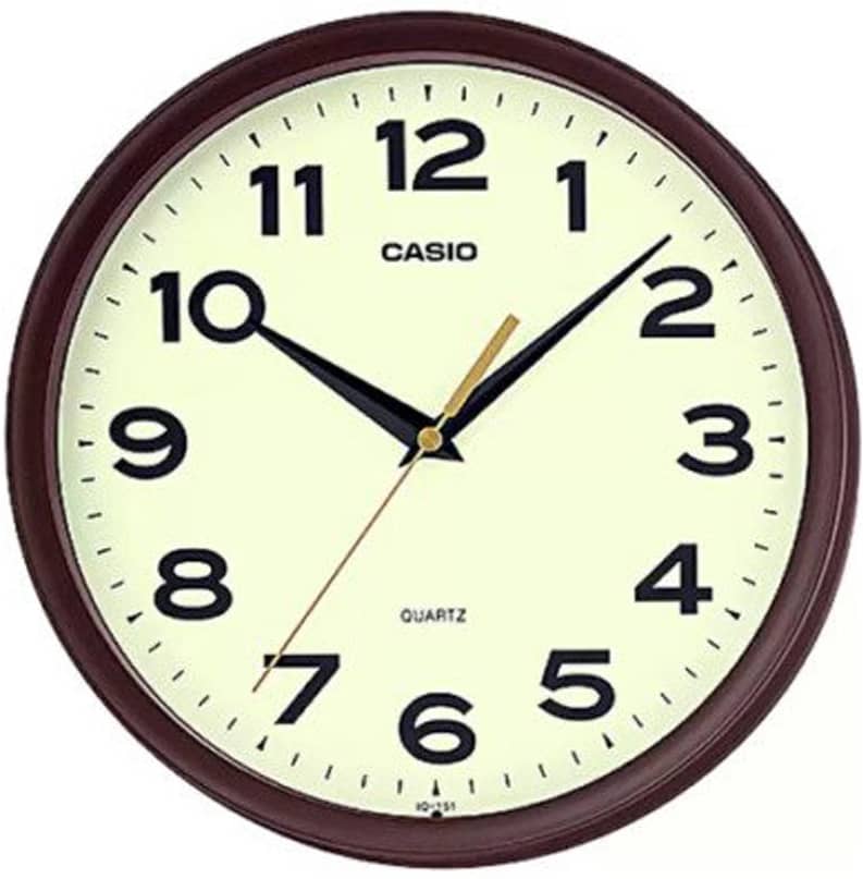 Стенен часовник Casio - IQ-151-5DF