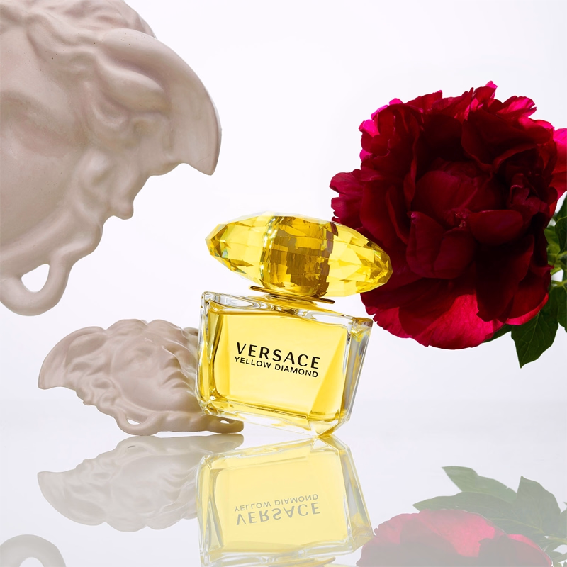 Versace Yellow Diamond EDT pentru Femei