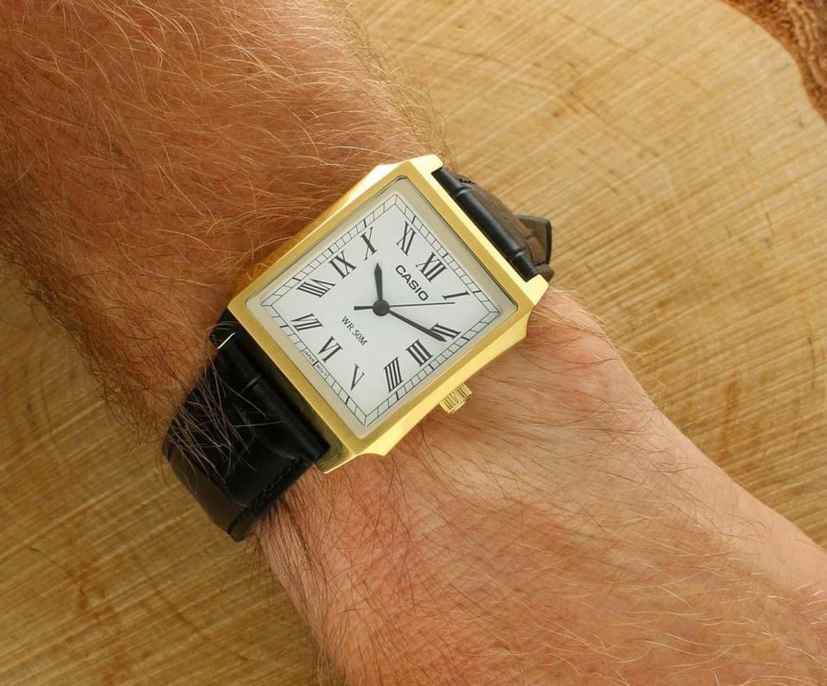 Мъжки часовник Casio - MTP-B190GL-7BVEF