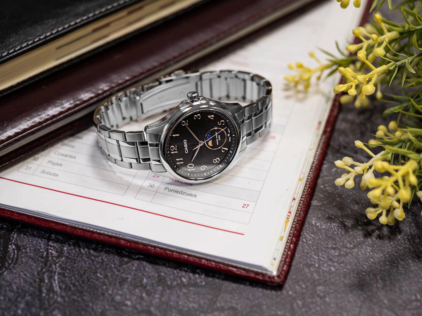 Мъжки часовник Casio - MTP-M110D-1AVER