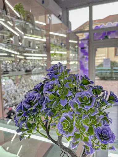 Detaliu decorativ din magazinul Bijuteria Iris
